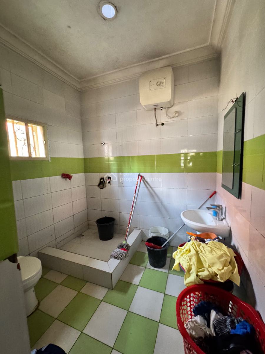 Solidly Built & Luxurious 3-beds Fully Detached Bungalow, By Von Luxury Estate Near Trademore Estate, Lugbe District, Abuja, Detached Bungalow for Sale