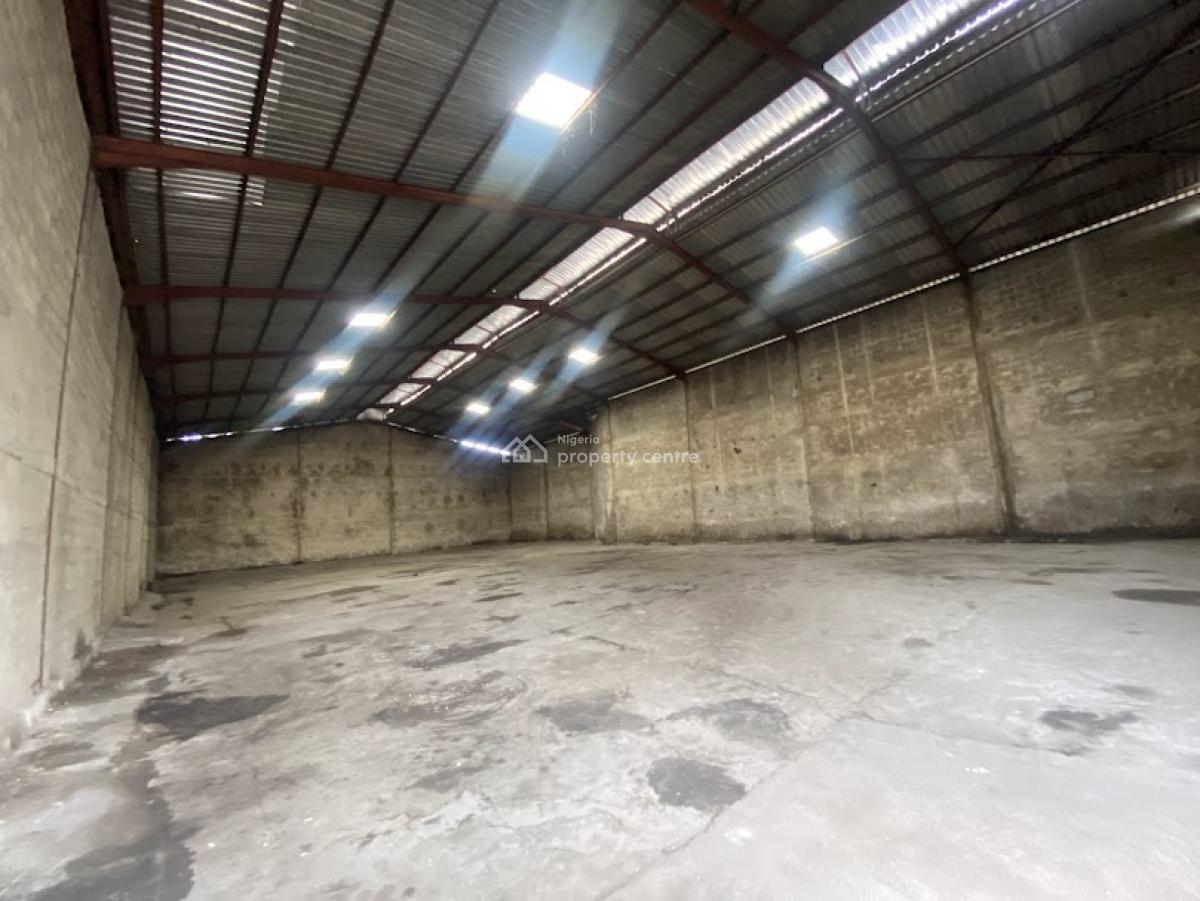 850 Sqm Warehouse for Storage & Manufacture Available, Eric Moore, Surulere, Lagos, Warehouse for Rent