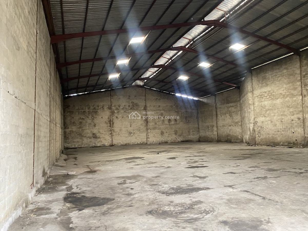850 Sqm Warehouse for Storage & Manufacture Available, Eric Moore, Surulere, Lagos, Warehouse for Rent
