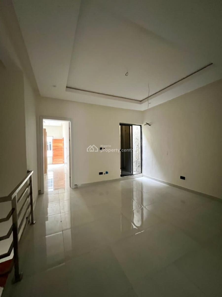 Lovely 4 Bed Terrace Duplex Serviced, Osapa London, Osapa, Lekki, Lagos, Terraced Duplex for Sale