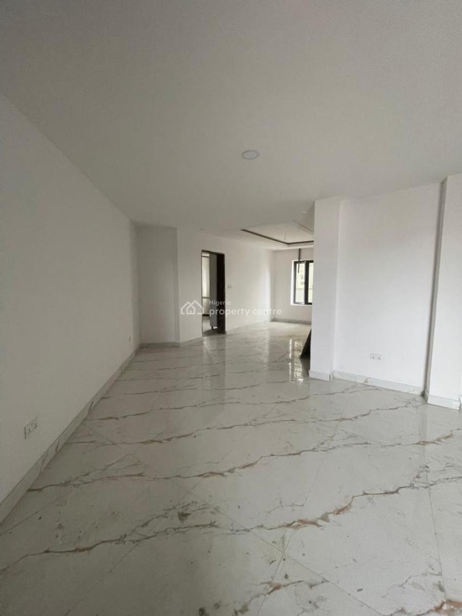 Fully Service 8 Units of 3 Bedroom Flat with Bq, Right, Lekki Phase 1, Lekki, Lagos, House for Rent