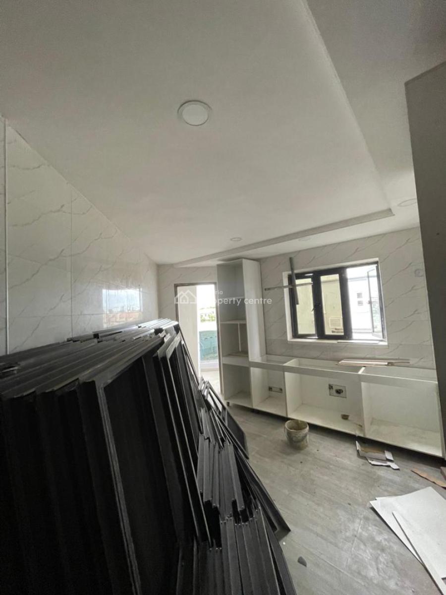 Fully Service 8 Units of 3 Bedroom Flat with Bq, Right, Lekki Phase 1, Lekki, Lagos, House for Rent