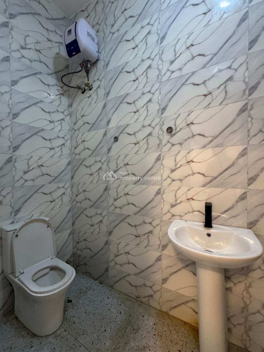 Abraham Adesanya Lekki, Abraham Adesanya, Lekki, Lagos, Block of Flats for Sale