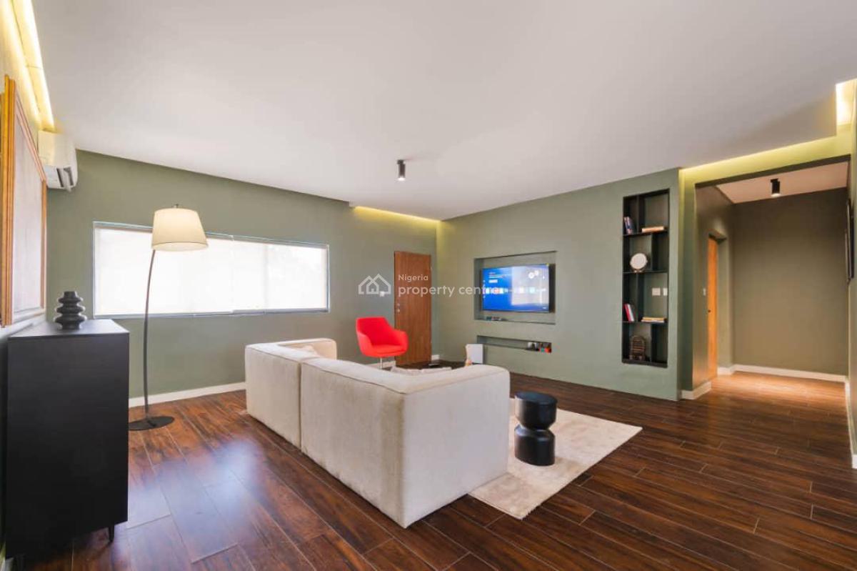 Luxurious and Spacious 3 Bedroom Apartment Located in a Serene Area, Victoria Island (vi), Lagos, Flat / Apartment for Rent