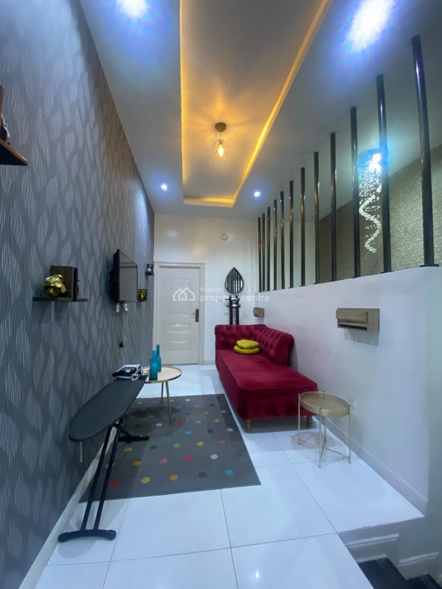 3 Bedrooms Apartment, Osapa, Lekki, Lagos, Flat / Apartment Short Let