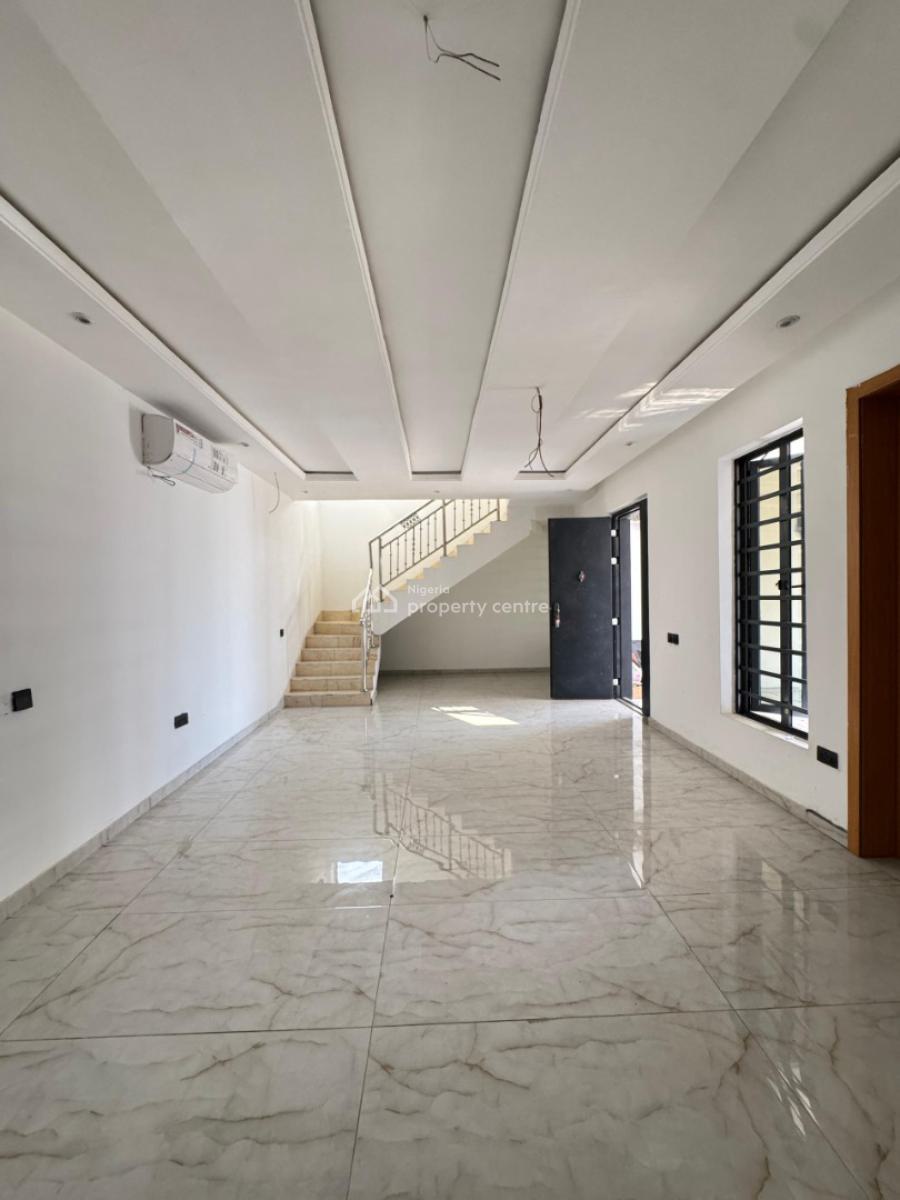 Ogombo Road Lekki Lagos, Lagos, Ogombo, Ajah, Lagos, Terraced Duplex for Sale