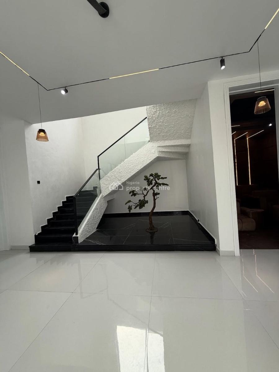 5 Bedrm Waterfront Mansion + Bq, Cinema, S/p, Osapa Lekki, Osapa, Lekki, Lagos, Detached Duplex for Sale