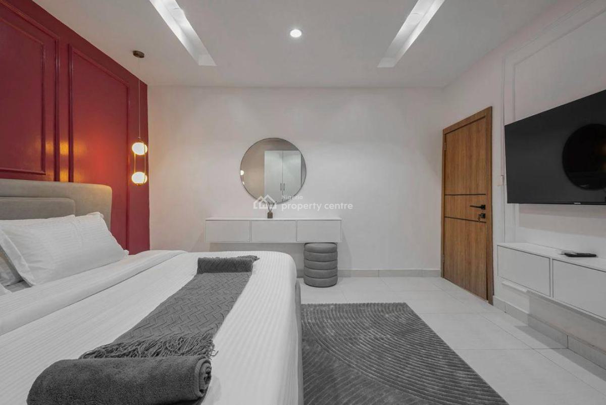 2 Bedroom Service Apartment, Lekki Phase 1, Lekki, Lagos, Flat / Apartment Short Let