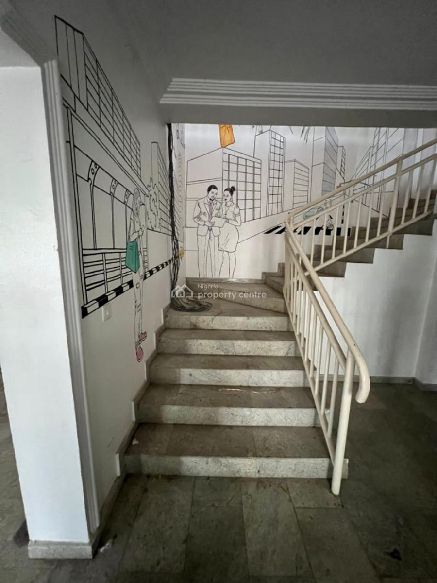 Tastefully Built 4 Bedroom, Lekki Central, Lekki Phase 1, Lekki, Lagos, Semi-detached Duplex for Rent