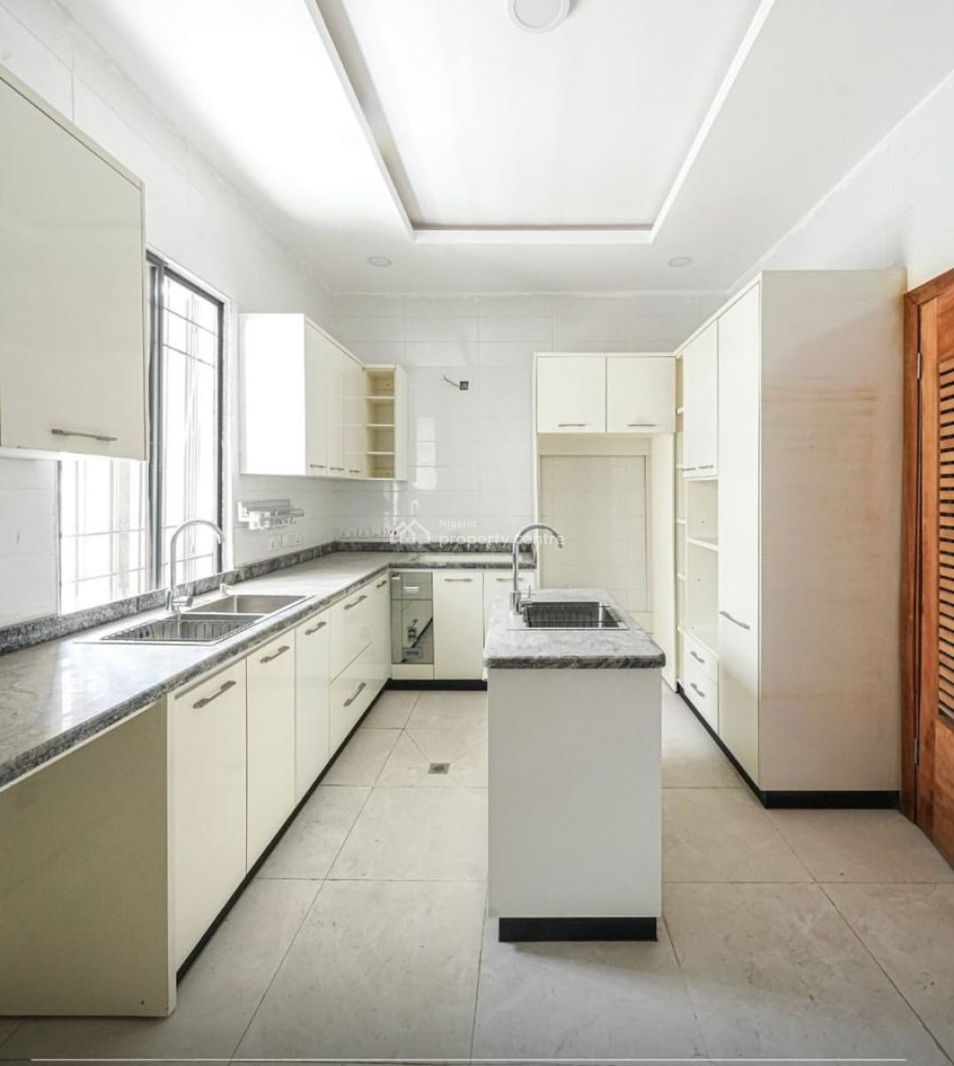 5-bedroom Fully Detached Duplex, Lekki Phase 1, Lekki, Lagos, Detached Duplex for Sale