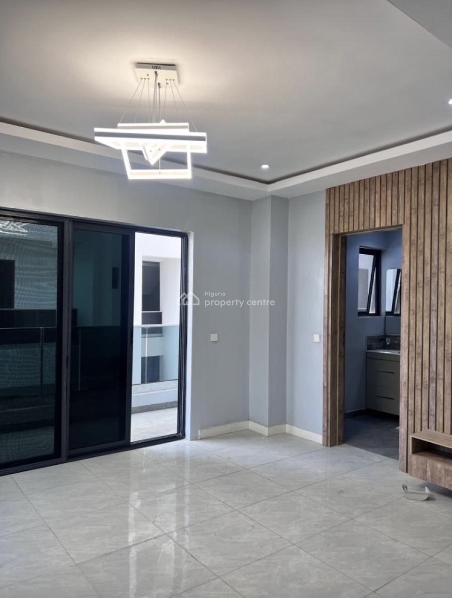 3 Bedroom Apartment, Lekki Phase 1, Lekki, Lagos, Flat / Apartment for Sale