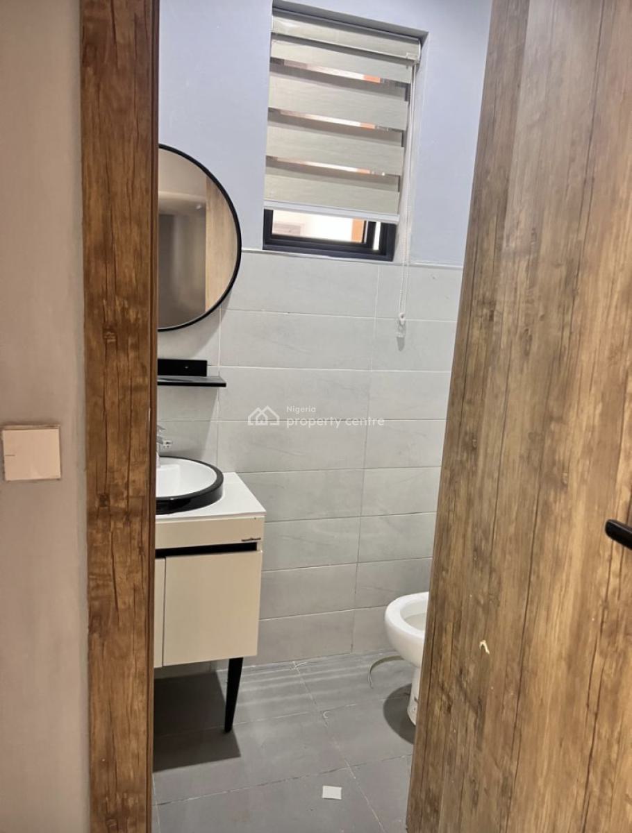 3 Bedroom Apartment, Lekki Phase 1, Lekki, Lagos, Flat / Apartment for Sale