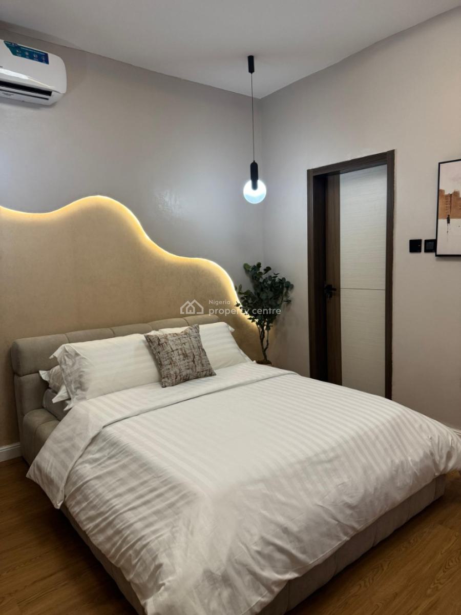 Luxury 1 Bedroom with a Private Outdoor Space, Lekki Phase 1, Lekki, Lagos, Mini Flat (room and Parlour) Short Let