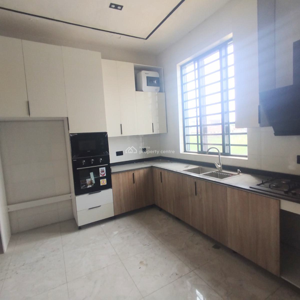Spacious 2 Bedroom Flat, Ikate, Ikate, Lekki, Lagos, Flat / Apartment for Sale