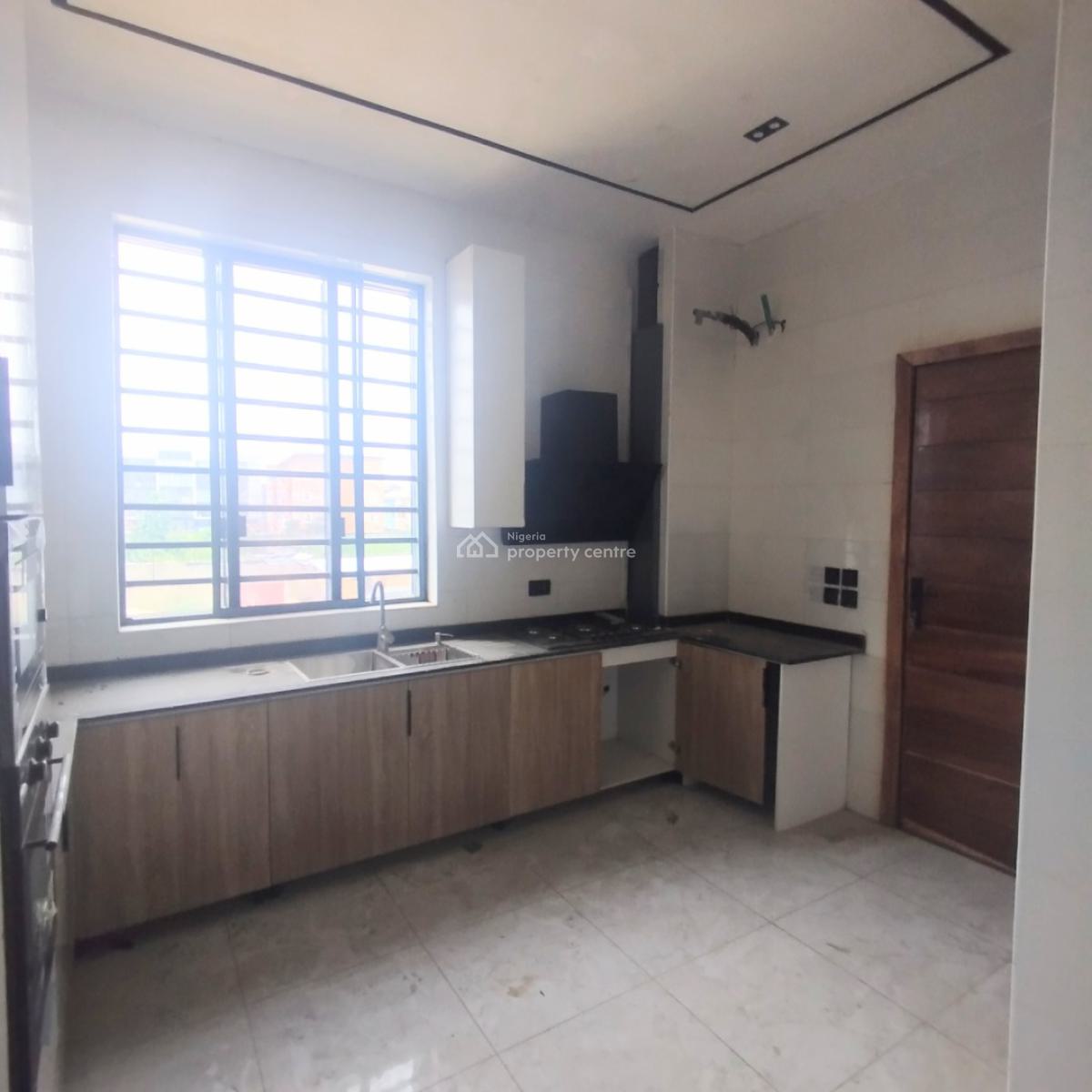 Spacious 2 Bedroom Flat, Ikate, Ikate, Lekki, Lagos, Flat / Apartment for Sale