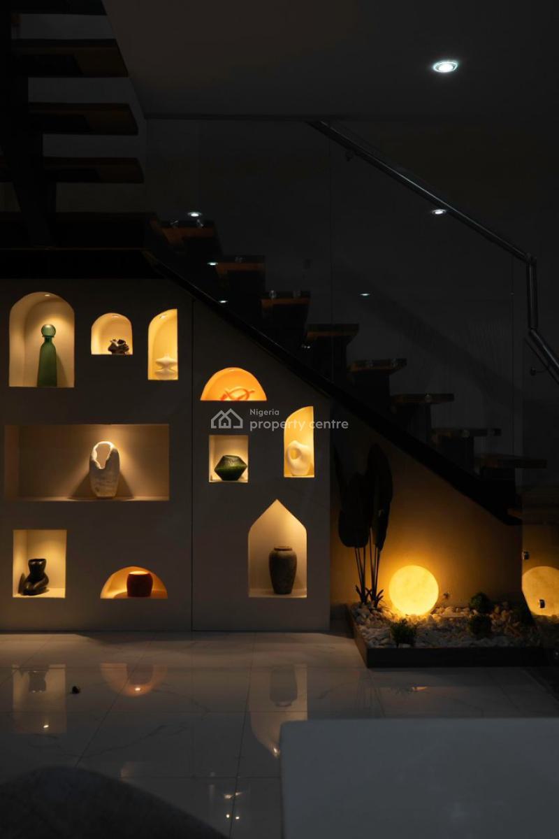 Newly Launched Luxury 2bedroom Maisonette with Swimming Pool & Nicevie, Lekki Phase 1, Lekki, Lagos, House Short Let