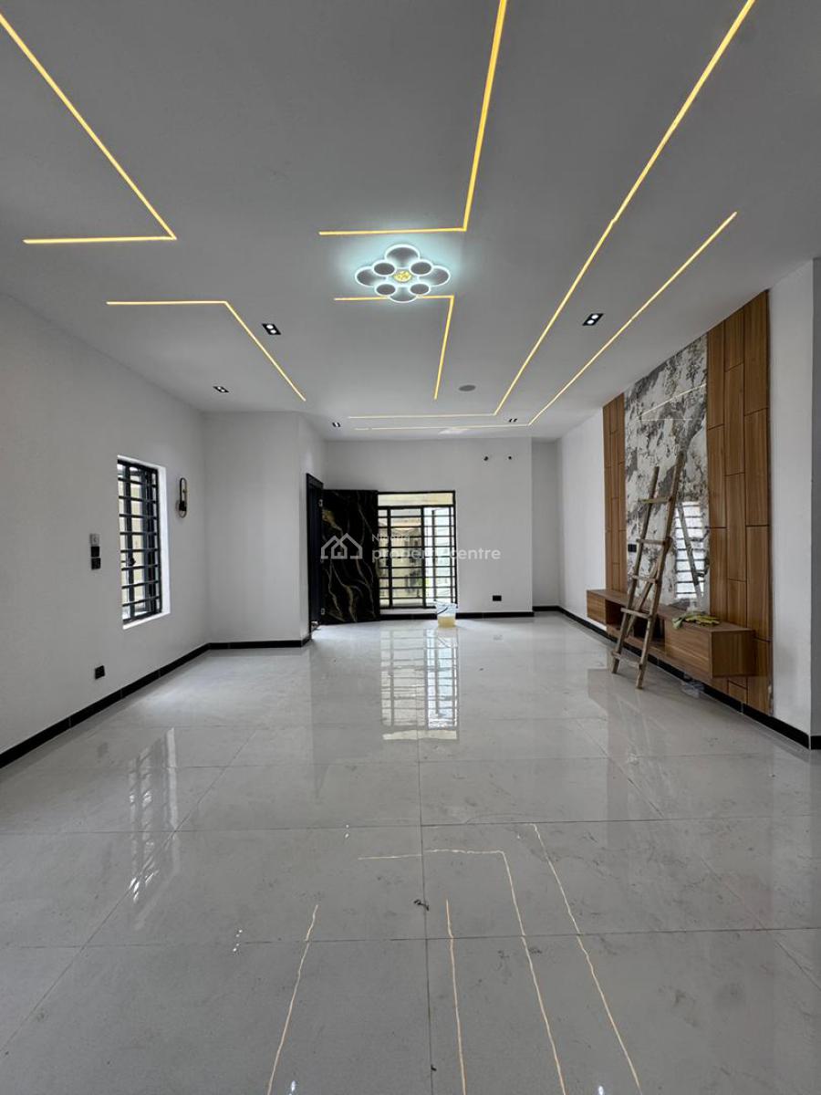 Spacious 5 Bedrooms Duplex in a Call to Access Estate., Ologolo, Lekki, Lagos, Detached Duplex for Sale