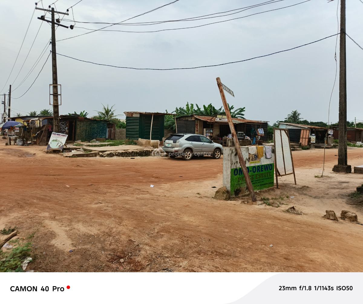 Full Plot of Dry, Conner Piece Land, Bayeku Road, Igbogbo, Ikorodu, Lagos, Mixed-use Land for Sale