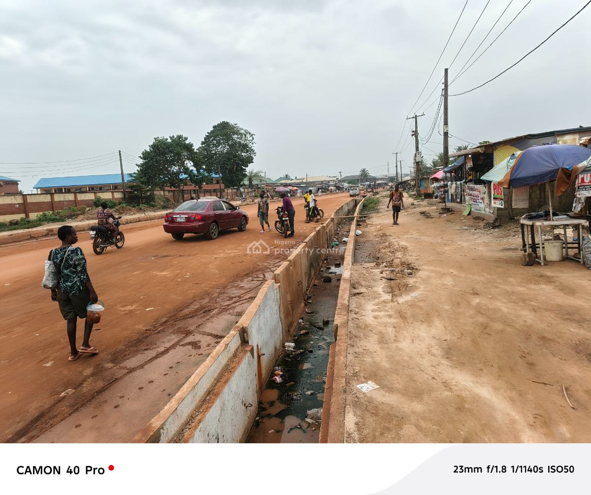 Full Plot of Dry, Conner Piece Land, Bayeku Road, Igbogbo, Ikorodu, Lagos, Mixed-use Land for Sale