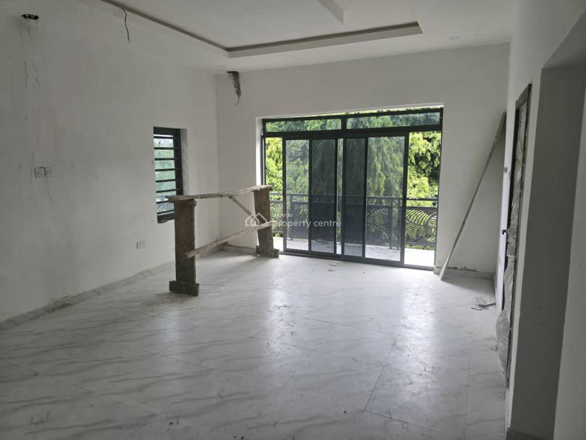 Newly Built 2 Bedroom Apartment Penthouse with Bq on 5th Floor, Lekki Phase 1, Lekki, Lagos, Flat / Apartment for Rent