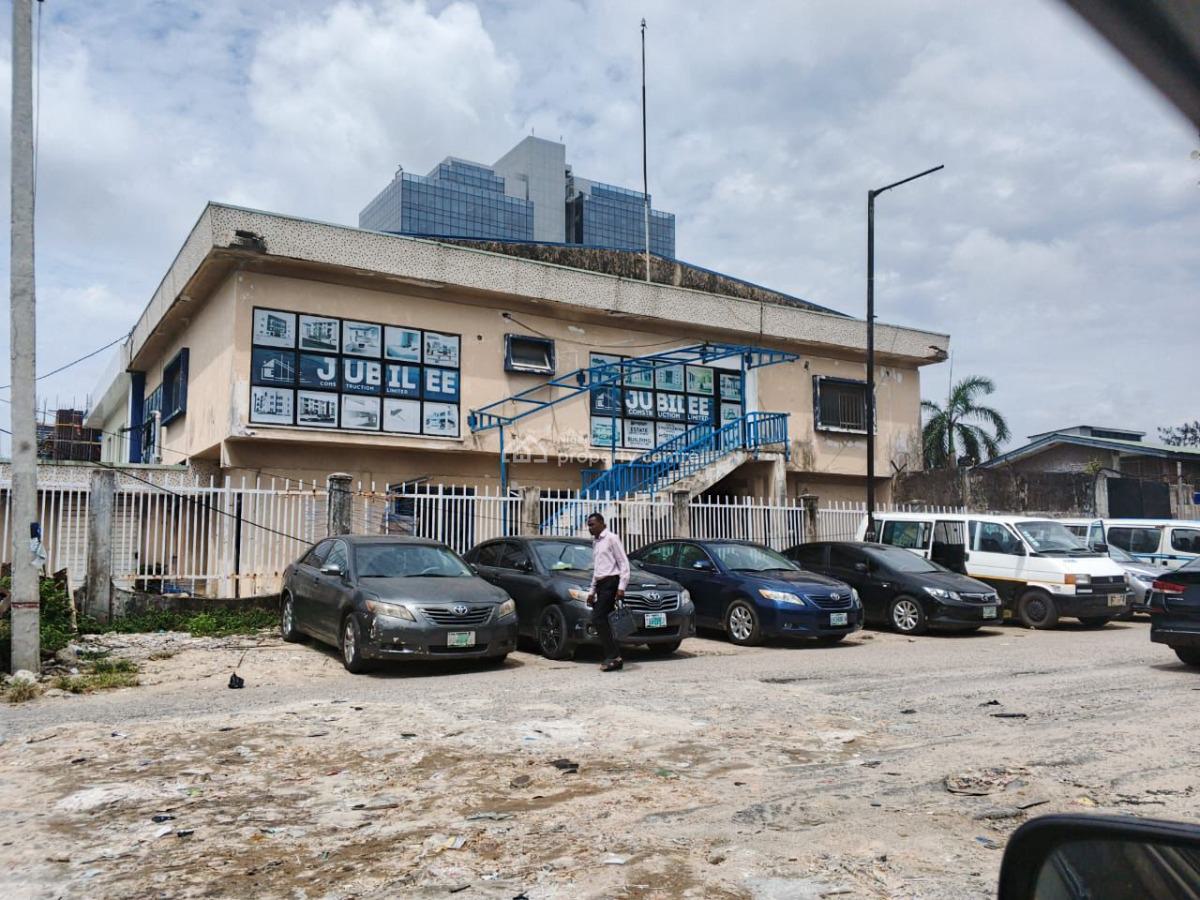 6 Bedroom Semi Detached House, Victoria Island (vi), Lagos, Semi-detached Duplex for Rent