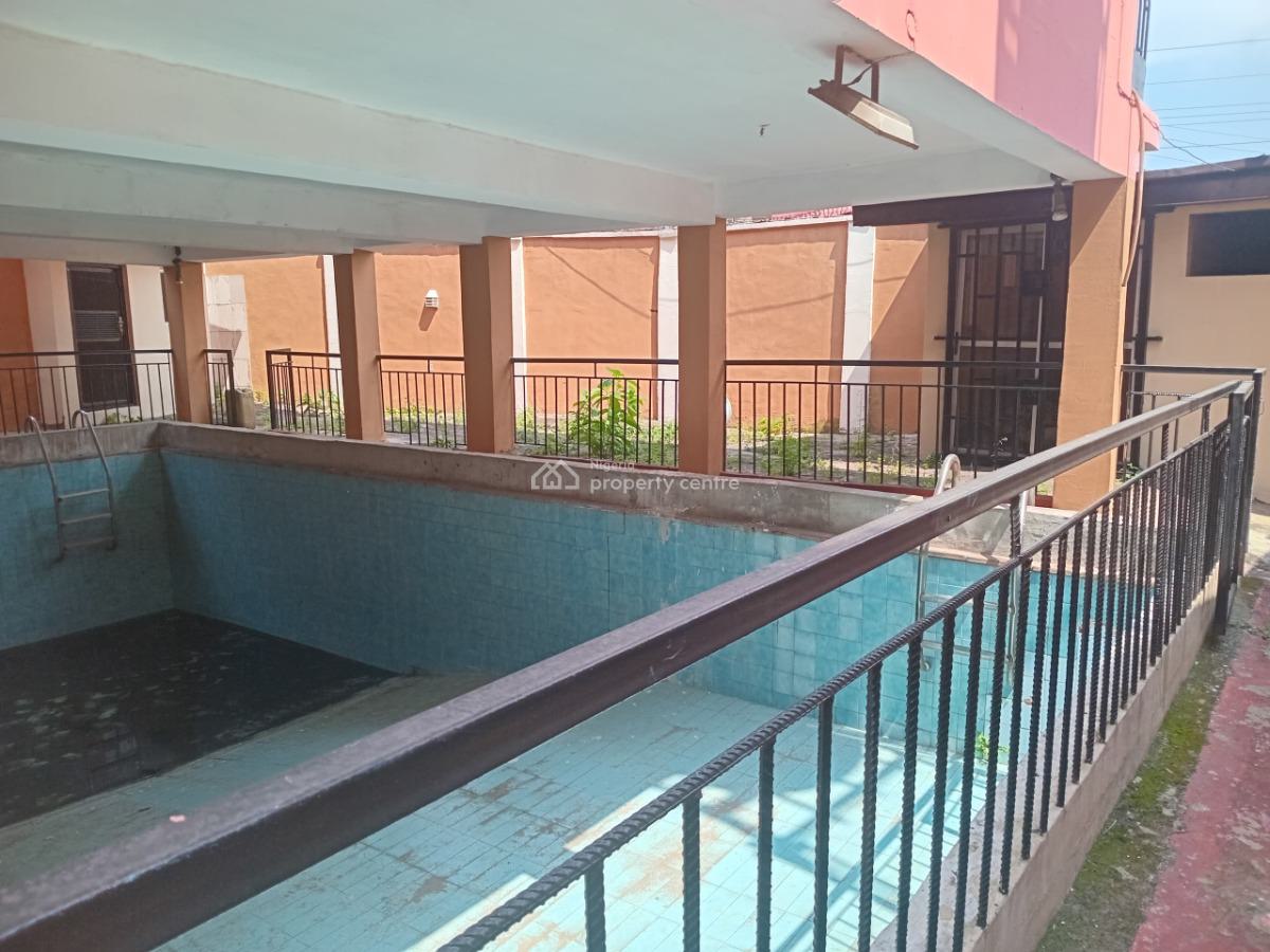 Beautiful Spacious Standard 4 Bedrooms Detached House & Pool, Millennium Estate, Gbagada, Lagos, Detached Duplex for Rent