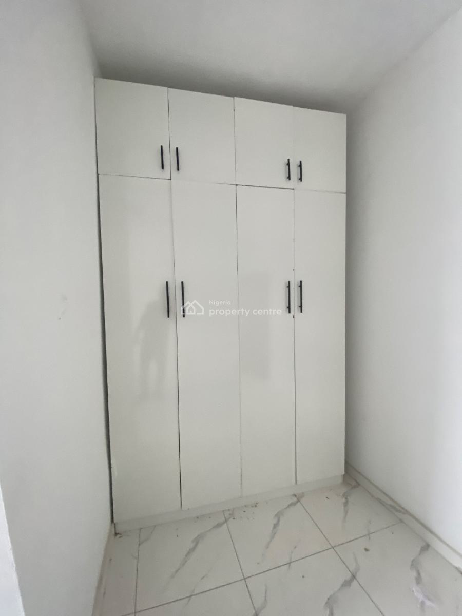 3 Bedroom Duplex, Villa Estate Abraham Adesanya Axis, Ajah, Lagos, Terraced Duplex for Rent