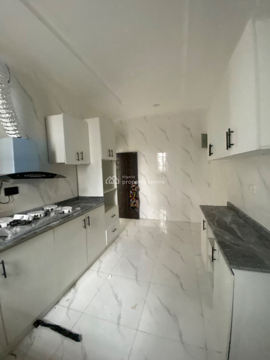 3 Bedroom Duplex, Villa Estate Abraham Adesanya Axis, Ajah, Lagos, Terraced Duplex for Rent