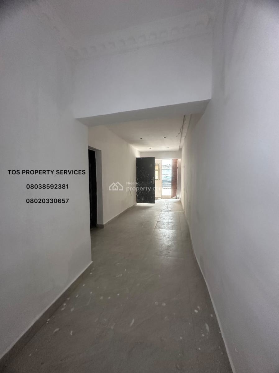 2 Bedroom All Rooms Ensuite Flat, Lekki Phase 1, Lekki, Lagos, Flat / Apartment for Rent