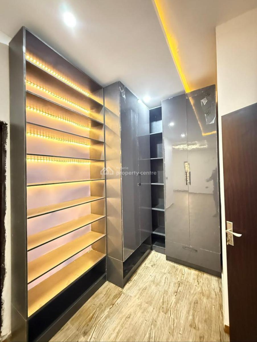 Strategically Located 4-bedroom Detached Duplex, Palace Estate, Akobo, Ibadan, Oyo, Detached Duplex for Sale