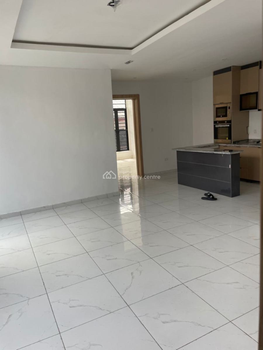 Stunning  and Well Structured Apartment   Location*:lekki, Ikate, Lekki, Lagos, Block of Flats for Sale