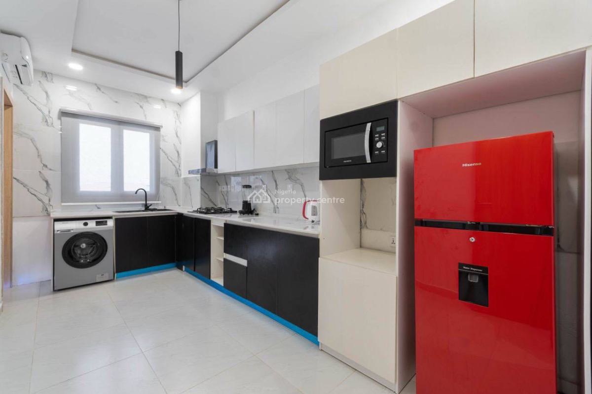 2 Bedroom Service Apartment, Lekki Phase 1, Lekki, Lagos, Flat / Apartment Short Let