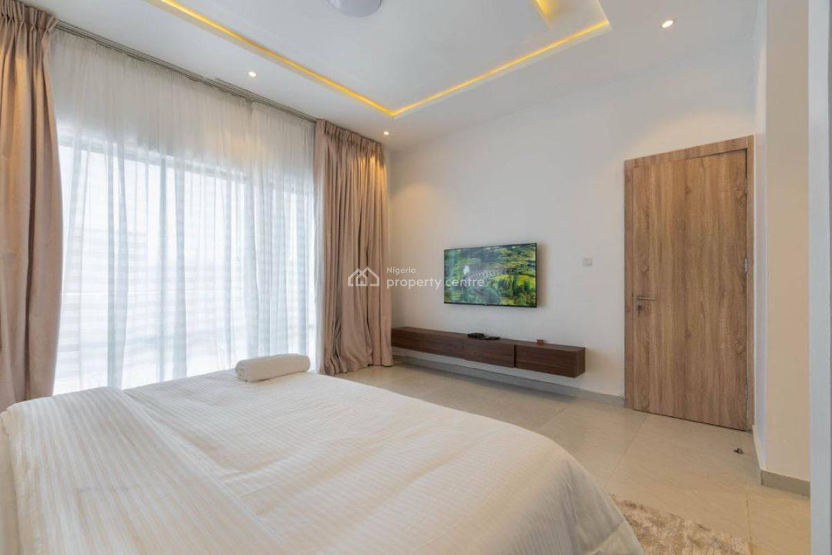2 Bedroom Service Apartment, Lekki Phase 1, Lekki, Lagos, Flat / Apartment Short Let
