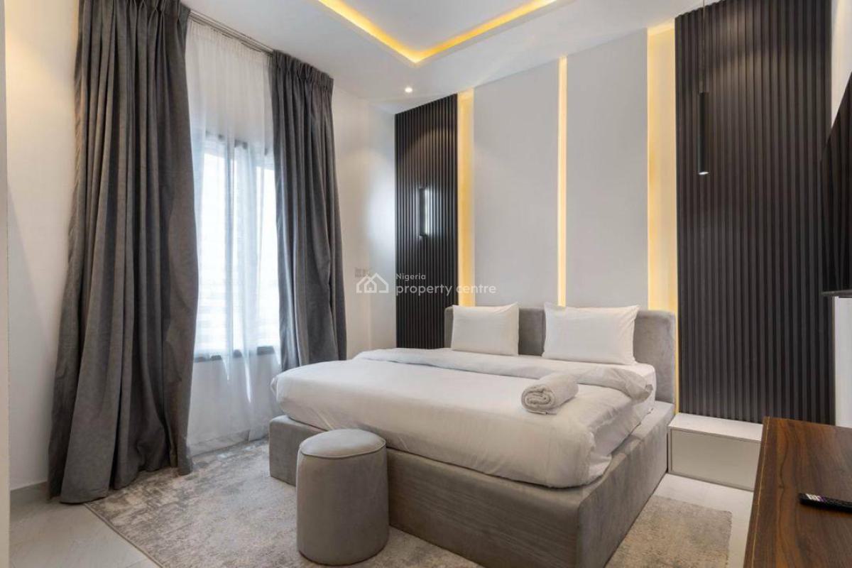 2 Bedroom Service Apartment, Lekki Phase 1, Lekki, Lagos, Flat / Apartment Short Let