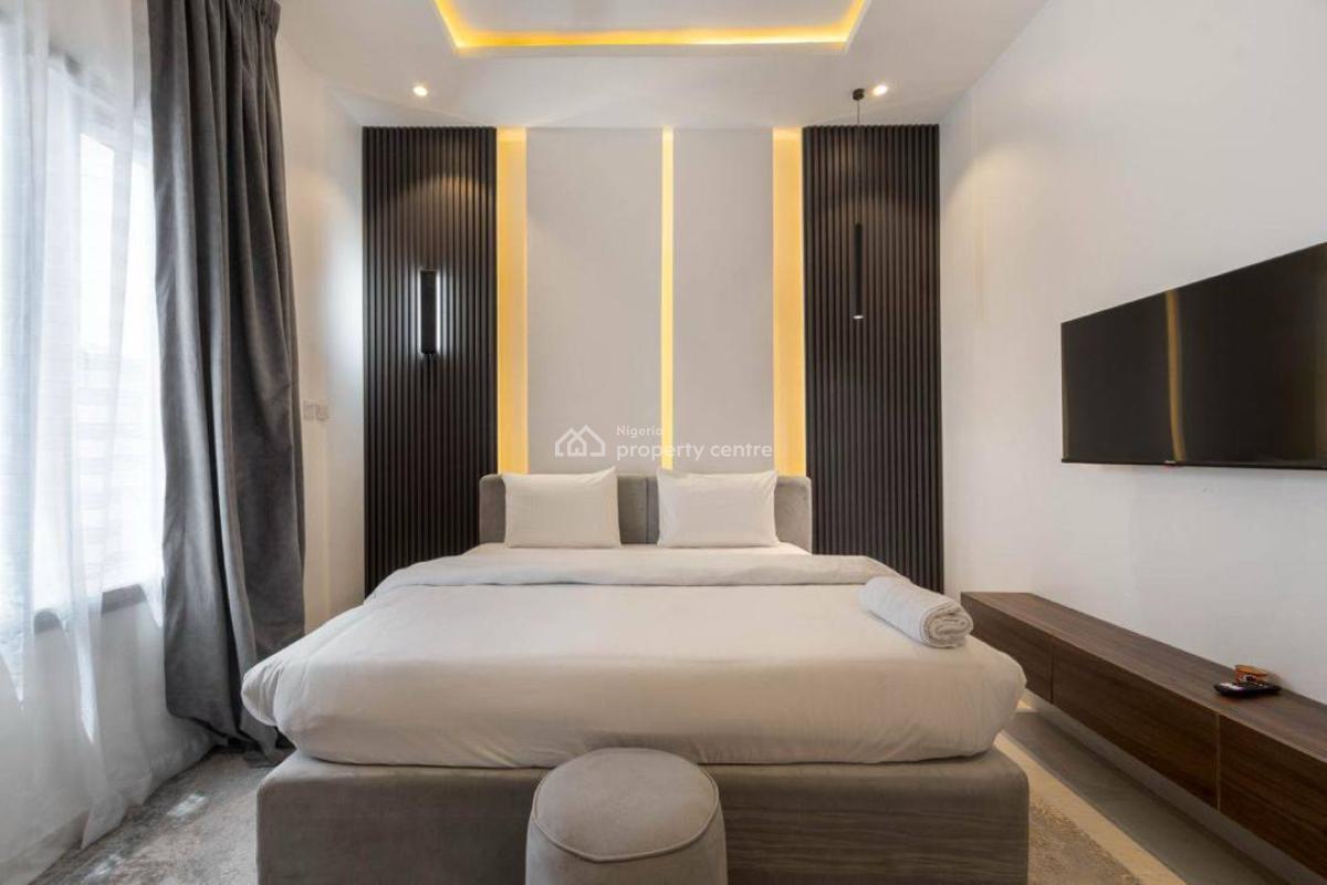 2 Bedroom Service Apartment, Lekki Phase 1, Lekki, Lagos, Flat / Apartment Short Let