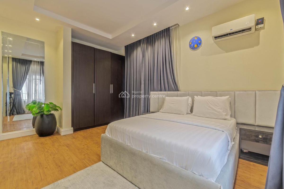 2 Bedroom Maisonette Apartment with a Ps5, Lekki Phase 1, Lekki, Lagos, Flat / Apartment Short Let
