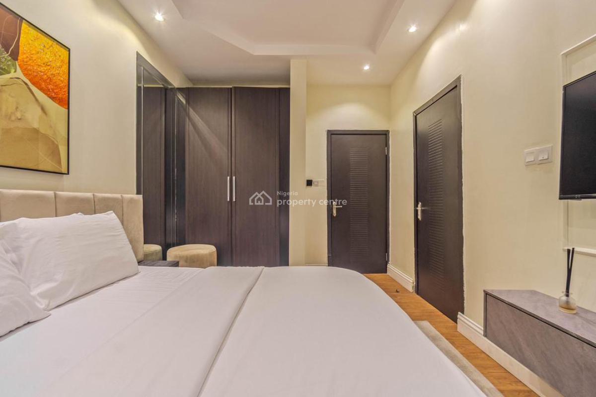 2 Bedroom Maisonette Apartment with a Ps5, Lekki Phase 1, Lekki, Lagos, Flat / Apartment Short Let