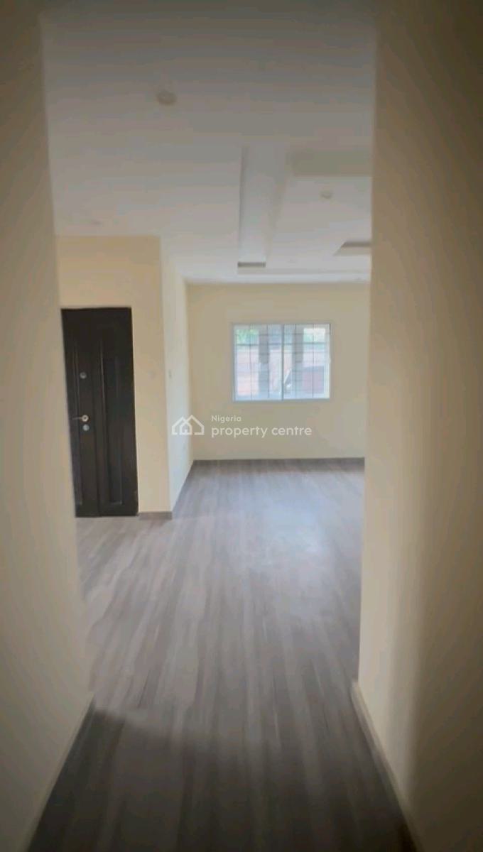 a Standard 3 Bedroom Bungalow, Via Bode Thomas, Eric Moore, Surulere, Lagos, Flat / Apartment for Rent