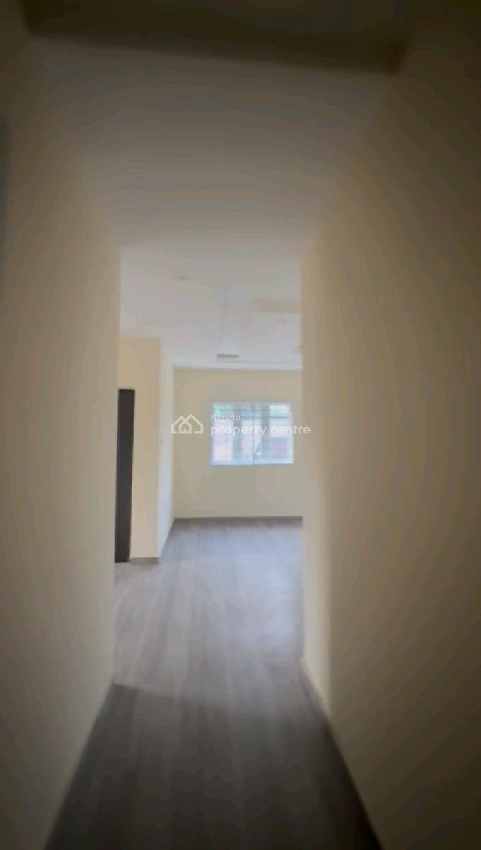 a Standard 3 Bedroom Bungalow, Via Bode Thomas, Eric Moore, Surulere, Lagos, Flat / Apartment for Rent