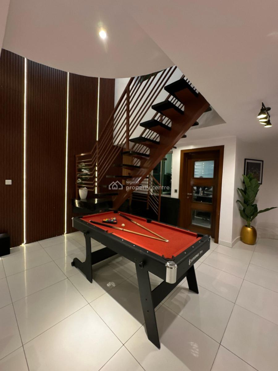 Luxury 2 Bedroom Maisonette with Ps5, Snooker Board, Table Tennis, Richmond Estate, Ikate, Lekki, Lagos, Terraced Duplex Short Let