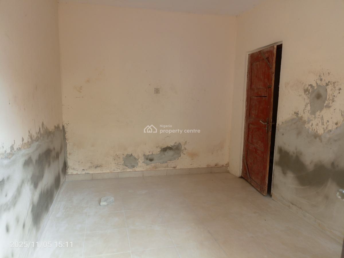 1 Bedroom Self Contain, Olive Garden Estate, Redeemed Bustop Ogombo, Ogombo, Ajah, Lagos, Self Contain (single Rooms) for Rent