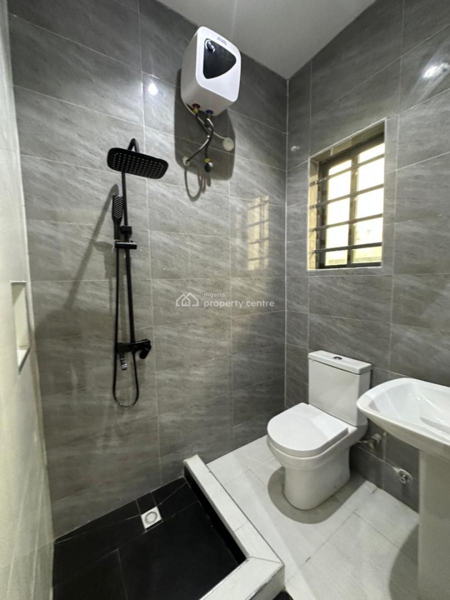 Exquisite 2 Bedroom Apartment, Lekki Phase 1, Lekki, Lagos, Flat / Apartment for Sale