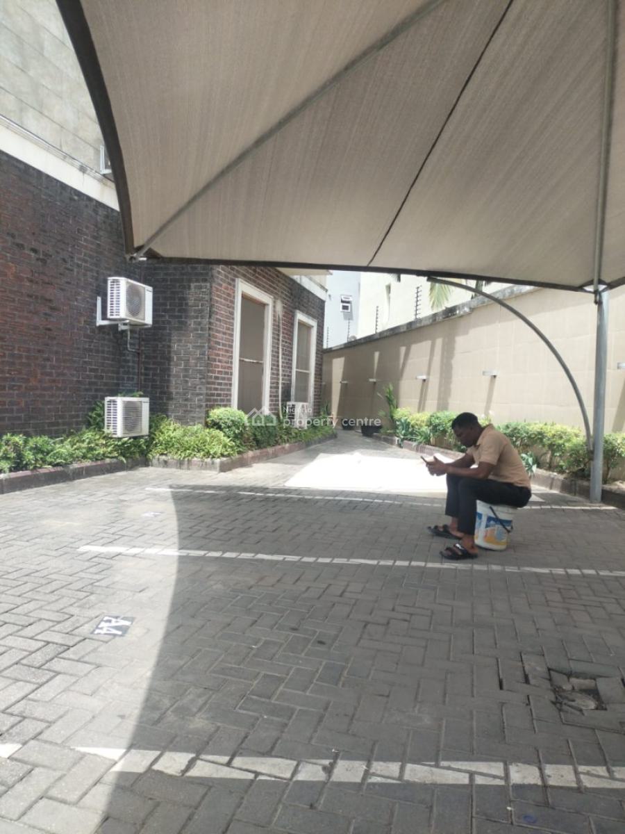 3 Bedroom Flat with a Room Bq, Mojisola Onikoyi Estate, Banana Island, Ikoyi, Lagos, Flat / Apartment for Sale