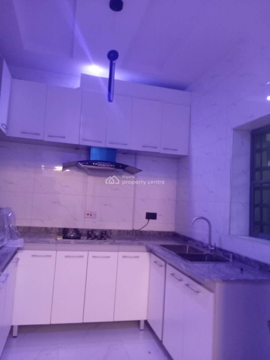 a Luxury 2 Bedroom Flat, General Paint, Ibeju Lekki, Lagos, Flat / Apartment for Rent