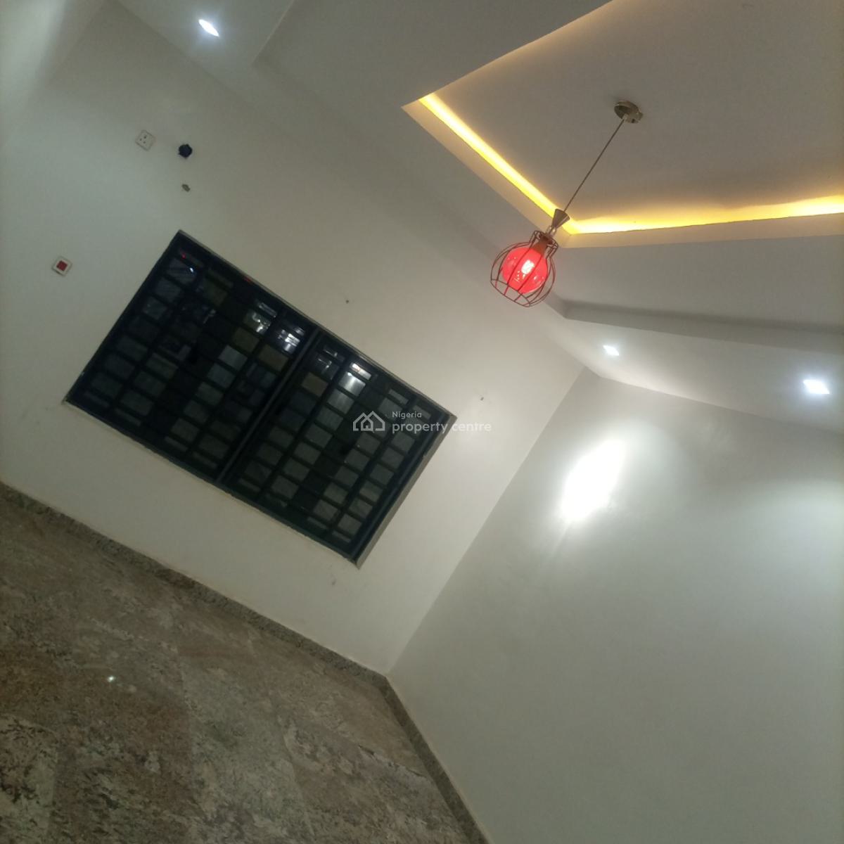 Nice/standard Four(4) Bedrooms Semi-detached Duplex with Bq, Cluster, River Park Estate, Lugbe District, Abuja, Semi-detached Duplex for Rent