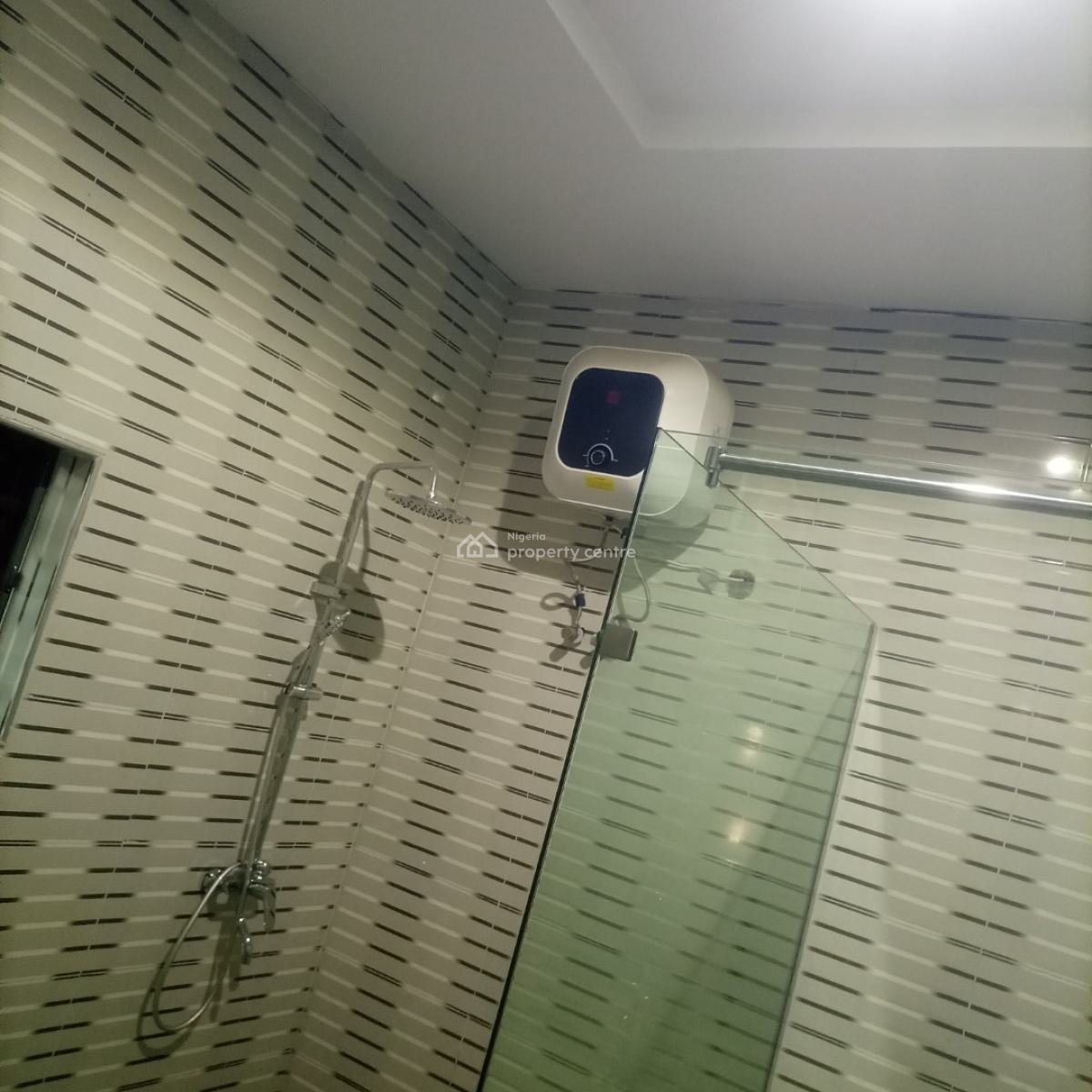 Nice/standard Four(4) Bedrooms Semi-detached Duplex with Bq, Cluster, River Park Estate, Lugbe District, Abuja, Semi-detached Duplex for Rent