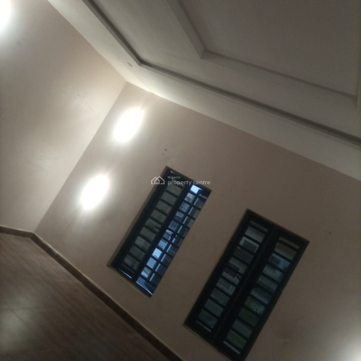 Nice/standard Four(4) Bedrooms Semi-detached Duplex with Bq, Cluster, River Park Estate, Lugbe District, Abuja, Semi-detached Duplex for Rent