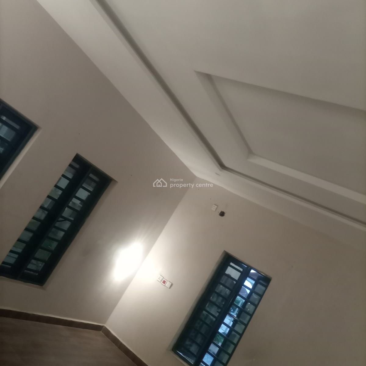 Nice/standard Four(4) Bedrooms Semi-detached Duplex with Bq, Cluster, River Park Estate, Lugbe District, Abuja, Semi-detached Duplex for Rent