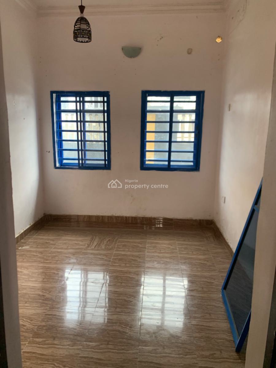 Luxury and Well Maintained Mini Flat Apartment Upstairs with Balcony, Davis Court , Orchid Road, Lekki Expressway, Lekki, Lagos, Mini Flat (room and Parlour) for Rent