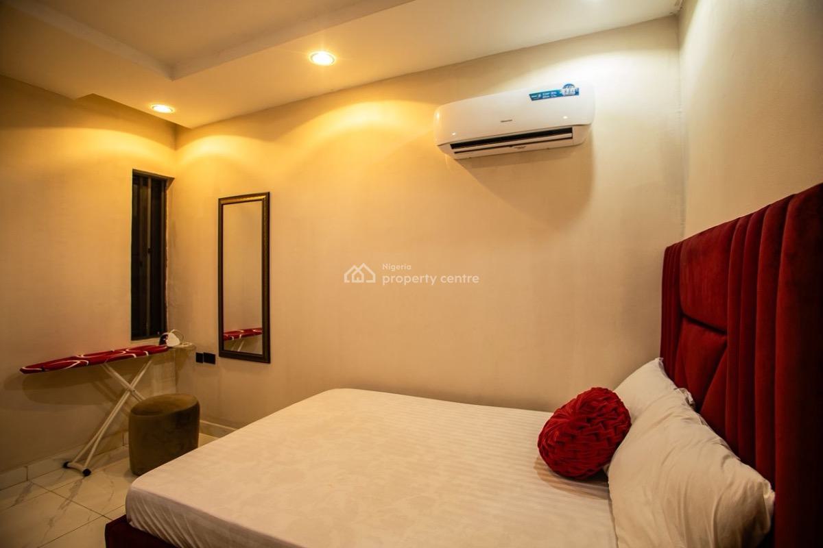 Luxury 3-bedroom Serviced Apartment    Prime Location: Ikate, Lekki, Lekki, Lekki Phase 1, Lekki, Lagos, Detached Duplex Short Let